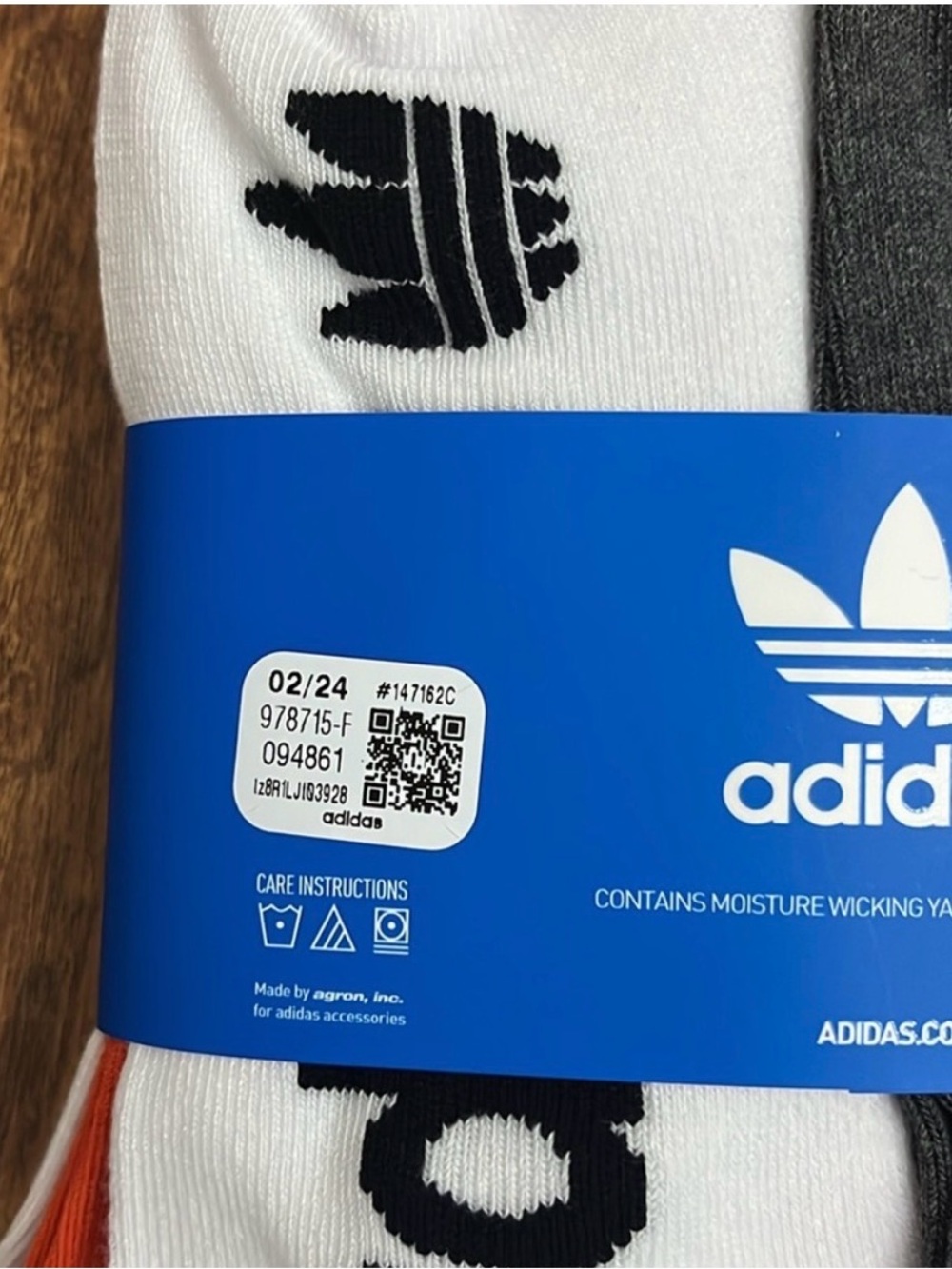 adidas Men’s 6-Pack Quarter Socks - Picture 6 of 7